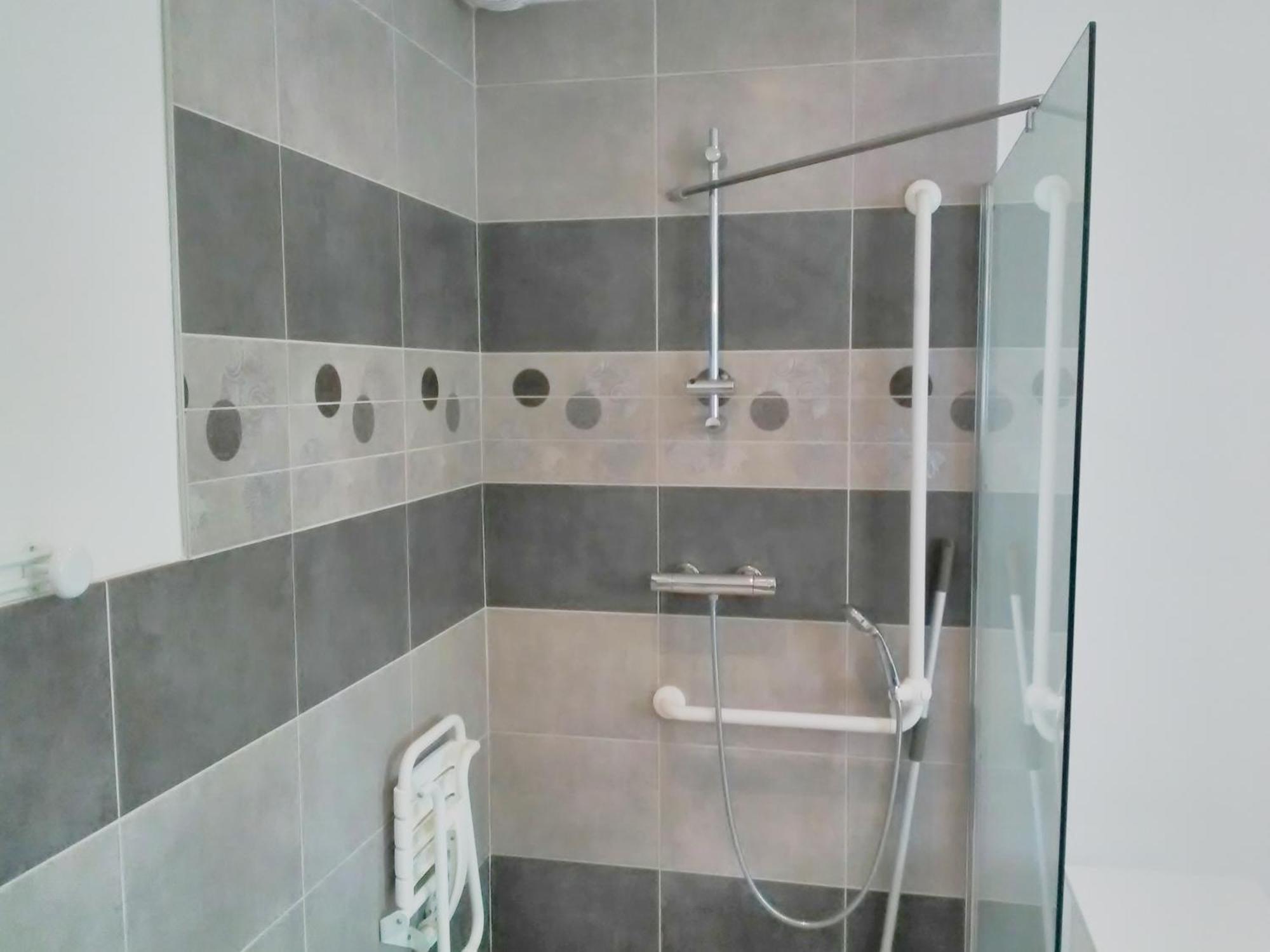 La Maison Periot Trevieres Habitación foto