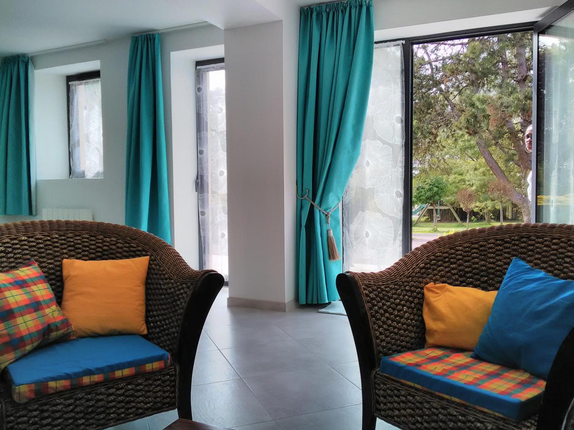 La Maison Periot Trevieres Habitación foto